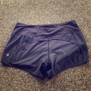 Lululemon shorts size 8